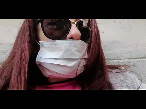 ❤️ Nicoletta hevner seg på naboen og tisser i garasjen hans (Special Covid19 Italian Quarantine) ❌ Superporno hos oss ❤