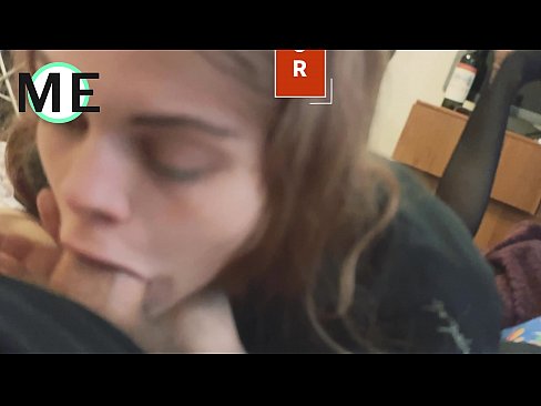 ❤️ Halspikk, avrevet strømpebukse og avrevne hæler hyggelig å møte ❌ Superporno hos oss ❤