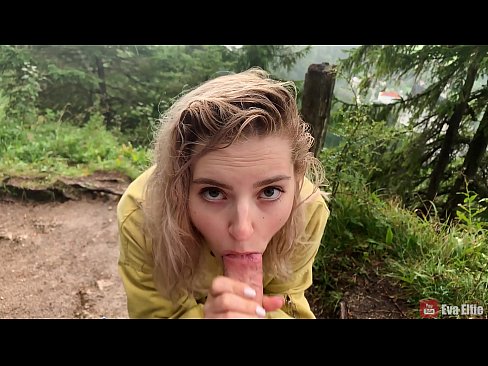 ❤️ Jente svelger cum etter en offentlig blowjob - Eva Elfi ❌ Superporno hos oss ❤