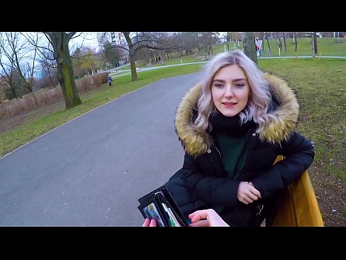 ❤️ Svelger en fremmeds varme sperm for penger - blowjob i parken av Eva Elfie ❌ Superporno hos oss ❤